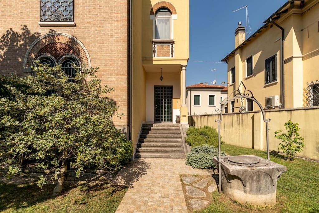 Enjoy Home - Villa Appiani, Prato Della Valle Падуа Екстериор снимка