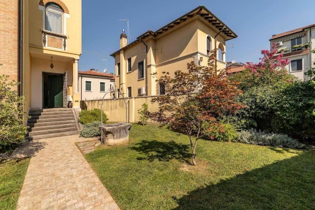 Enjoy Home - Villa Appiani, Prato Della Valle Падуа Екстериор снимка
